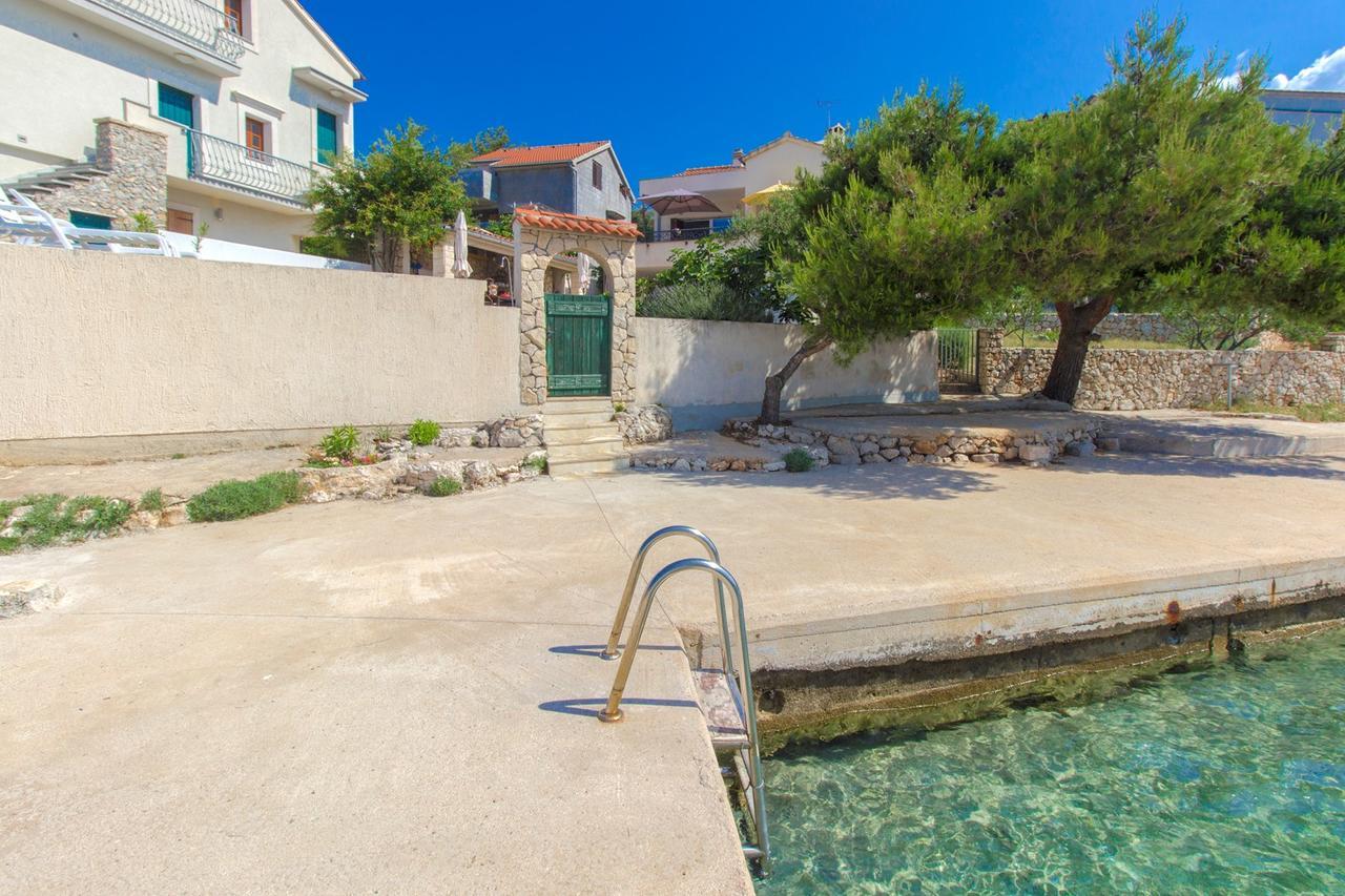 Sea Breeze - Front Sea Apartment Zaboric Buitenkant foto