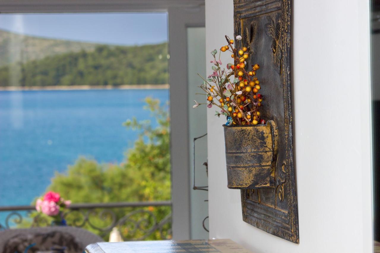 Sea Breeze - Front Sea Apartment Zaboric Buitenkant foto