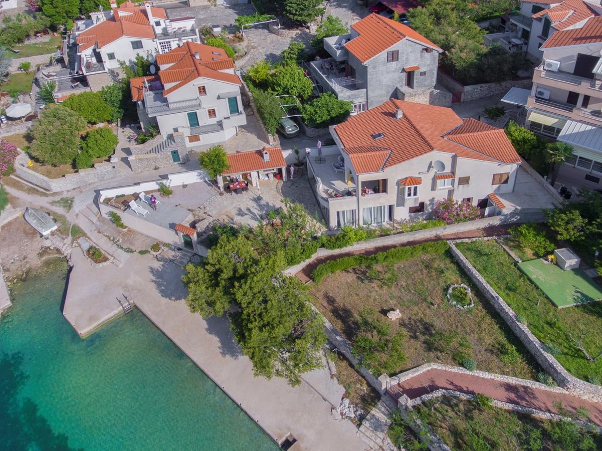 Sea Breeze - Front Sea Apartment Zaboric Buitenkant foto